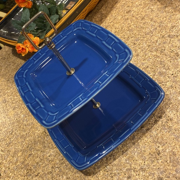 Longaberger Two Tier Dessert Serving Tray Woven Traditions Cornflower Blue